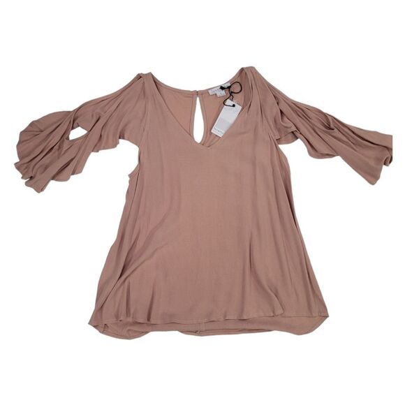 Loveriche cold shoulder top - Picture 1 of 10